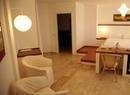Фото 4Reasons Hotel & Bistro