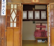 Gowoondang Hanok Guesthouse