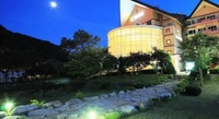 Фото отеля Hanwha Resort Sanjeong Lake