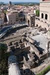 раскопки римских развалин у Театра