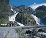 Водопад Лотефоссен близ города Одда, регион Хардангер-фьорда.
Foto: Destination Hardanger Fjord