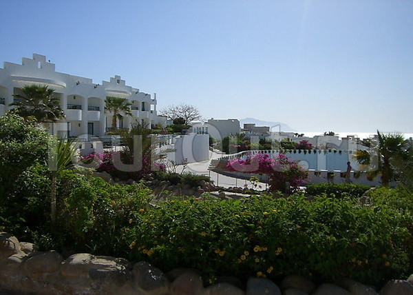 Royal Rojana Resort