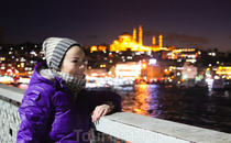 Ночной Стамбул. На фоне Голубой мечети