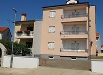 Apartments Elida