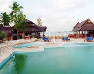 Twin Bay Resort & Spa