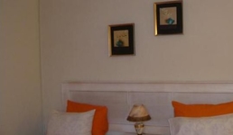 Bonanza Apartments