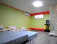 H2O Guesthouse