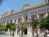 здание провинциального совета