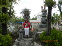 На территории парка очень красиво На территории парка очень красиво