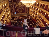 самый красивый оперный в мире,- это я услышала от иностранцы делившемся впечатлениями с ..)