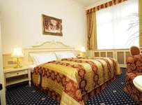 Best Western Premier Royal Palace