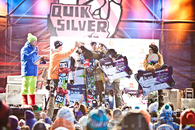 награждение победителей Quiksilver New Star invitational в Игоре