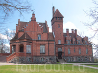 Замок Яунмоку, Латвия