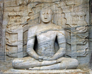Сидящий Будда - Каменная святыня  (местное название "Гал Вихара" - 12 Век н.э)