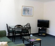 Bay Palm Motel