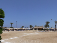 Футбольное поле возле пляжа №2