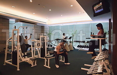 Chaophya Park Hotel