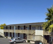 Aaron Court Motel