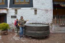 Монастырь Джоканг