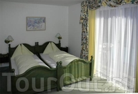 Фото отеля Adnets Hotel Hubertushof