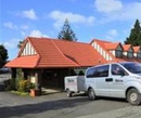 Фото Airport Manor Inn