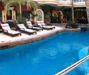 Angeles Beach Club Hotel
