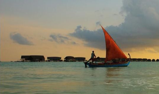 Holiday Inn Resort Kandooma Maldives