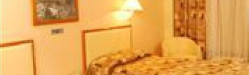 Alkazar Hotel