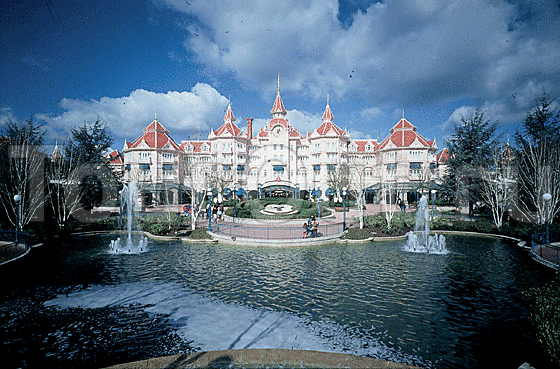 Disneyland Hotel