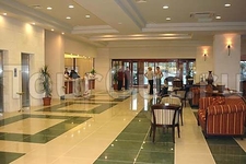 Alara Kum Hotel