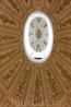 Купол Собора имеет необычную форму эллипса.