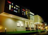 Фото отеля Snow Crest Hotel