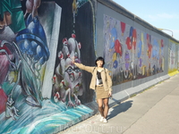 Остатки Берлинской стены Остатки Берлинской стены