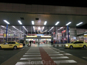 Итак, первый сектор Зодиака - сектор Льва, аэропорт Рузине. В октябре 2012 года аэропорт Прага-Рузине был официально переименован в Пражский аэропорт имени ...