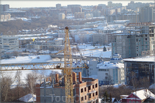 вид на город с крыши дома по ул. К.Иванова
