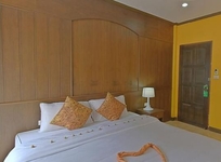 Arya Boutique Room