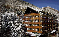 Hotel Rutllan