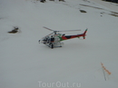 Спасательный вертолет в горах