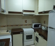 Al Commodore Suites