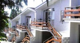 Aaron Court Motel