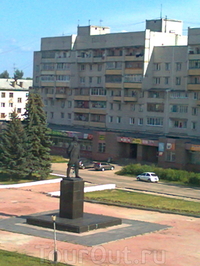 Памятник Чкалову (Чкаловск)
