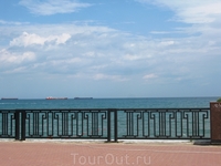Черное море, набережная Феодосии
