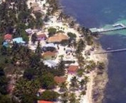Blackbird Caye Resort