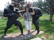 В Олимпийском  парке Байдэхэ размещены скульптуры спортсменов всех видов спорта