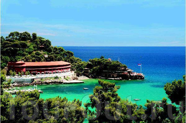 Monte-Carlo Beach