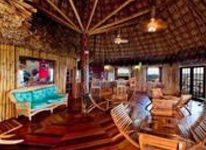 Blackbird Caye Resort