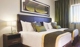 Movenpick Dubai The Square