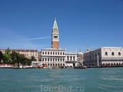 Вид на площадь Сан Марко  в Венеции