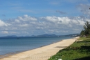 Пляж Лонг Бич к югу от Зуонг-Донга