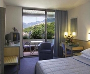 Maestral Resort and Casino